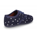 Little laces up shoes in suede leather with STARS print for little kids.