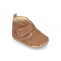 Little Safari boots for babies laceless and with wool knit lining.