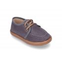 Autumn winter canvas moccasin shoes wallabee style.