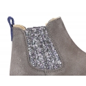 Kids suede leather ankle boots with elastic band with MELANGE GLITTER design.