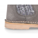 Kids suede leather ankle boots with elastic band with MELANGE GLITTER design.