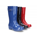 Classic SHINY rain boots with buckle design for kids.