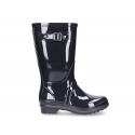 Classic SHINY rain boots with buckle design for kids.