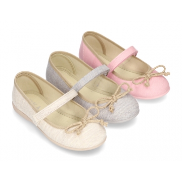 Cotton canvas Ballet flat shoes with hook and loop strap and bow in contrast.