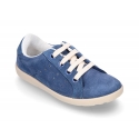 New Casual suede leather Tennis shoes with shoelaces closure.