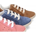 New Casual suede leather Tennis shoes with shoelaces closure.