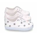 Cotton Canvas bamba shoes with elastic band and stars print.