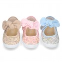 Cotton canvas Little Mary Janes with velcro strap and english print.