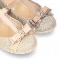 T-strap little mary Jane shoes with buckle fastening in metal finish canvas.