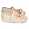 T-strap little mary Jane shoes with buckle fastening in metal finish canvas.