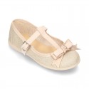 T-strap little mary Jane shoes with buckle fastening in metal finish canvas.