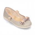 T-strap little mary Jane shoes with buckle fastening in metal finish canvas.