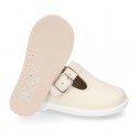 Little Washable leather T-strap shoes with buckle fastening.