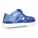 Tennis style jelly shoes with VELCRO strap for Beach and Pool.