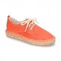 Laces up espadrille shoes in washing effect cotton canvas.