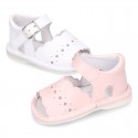 Soft Nappa leather Sandal shoes with waves design for babies.