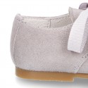 Classic SOFT Suede leather lace-up oxford shoes in pastel colors.