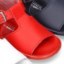 Washable leather sandals with buckle fastening and SUPER FLEXIBLE soles for little boys.