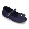 LINEN Canvas Mary Jane shoes with flower design.