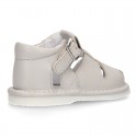 New Soft nappa leather sandals T-strap style for baby boys with design semi closed.