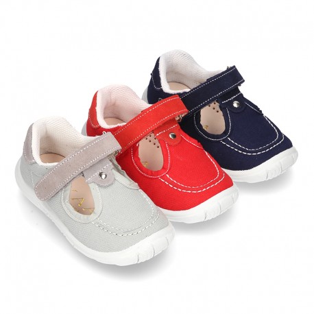 New combined sandal shoes BOAT SHOES style with velcro strap, toe cap and counter.