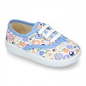 Cotton canvas Bamba shoes with flower design for kids.