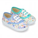 Cotton canvas Bamba shoes with flower design for kids.