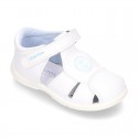 Sandals shoes with toe cap, ANCHOR design and SUEPER FLEXIBLE soles for little kids.