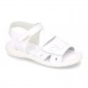 Washable leather sandals with front velcro strap and SUPER FLEXIBLE outsole.