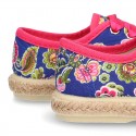 Nueva Zapatilla o bamba en lona con FLORES y lazo.