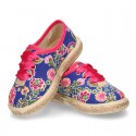 Nueva Zapatilla o bamba en lona con FLORES y lazo.