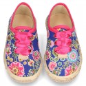 Nueva Zapatilla o bamba en lona con FLORES y lazo.