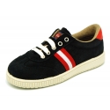 CASUAL Suede leather Tennis with shoelaces and flag detail.