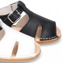 Sandal shoes Menorquina style with flexible soles.