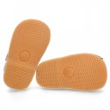 Sandal shoes Menorquina style with flexible soles.