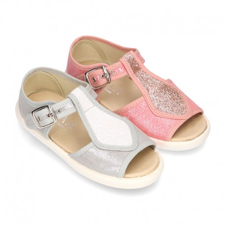 Little SANDAL shoes roman style in metal canvas for girls.