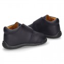 Ankle boot shoes with velcro strap in washable leather for little kids.