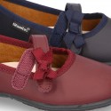 School shoes Mary Jane style with velcro strap with bow in washable leather for girls.