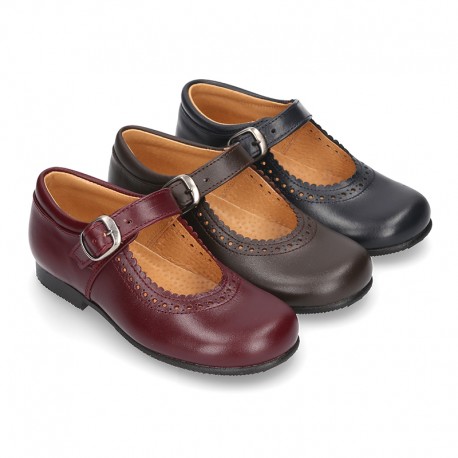 New School Classic Nappa leather little Mary Janes with chopped and scallop design.