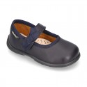 School shoes Mary Jane style with velcro strap with bow in washable leather for little girls.