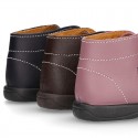 Ankle boot shoes laceless in washable leather for little kids.