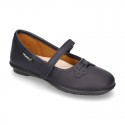 School shoes Mary Jane style with hook and loop strap and bow in washable leather for girls.