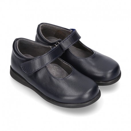 Classic Mary Jane school shoes with hook and loop strap in leather.