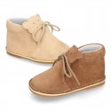 Little BEAR design safari boots in suede leather for babies.