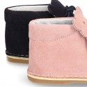 Little BEAR design safari boots in suede leather for babies.