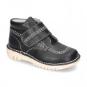 Basic classic casual ankle boot shoes laceless in leather.