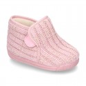 Wool knit ankle home shoes laceless.