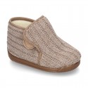 Wool knit ankle home shoes laceless.