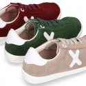 New TRENDY Casual suede leather Tennis shoes with shoelaces closure.