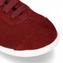 New TRENDY Casual suede leather Tennis shoes with shoelaces closure.